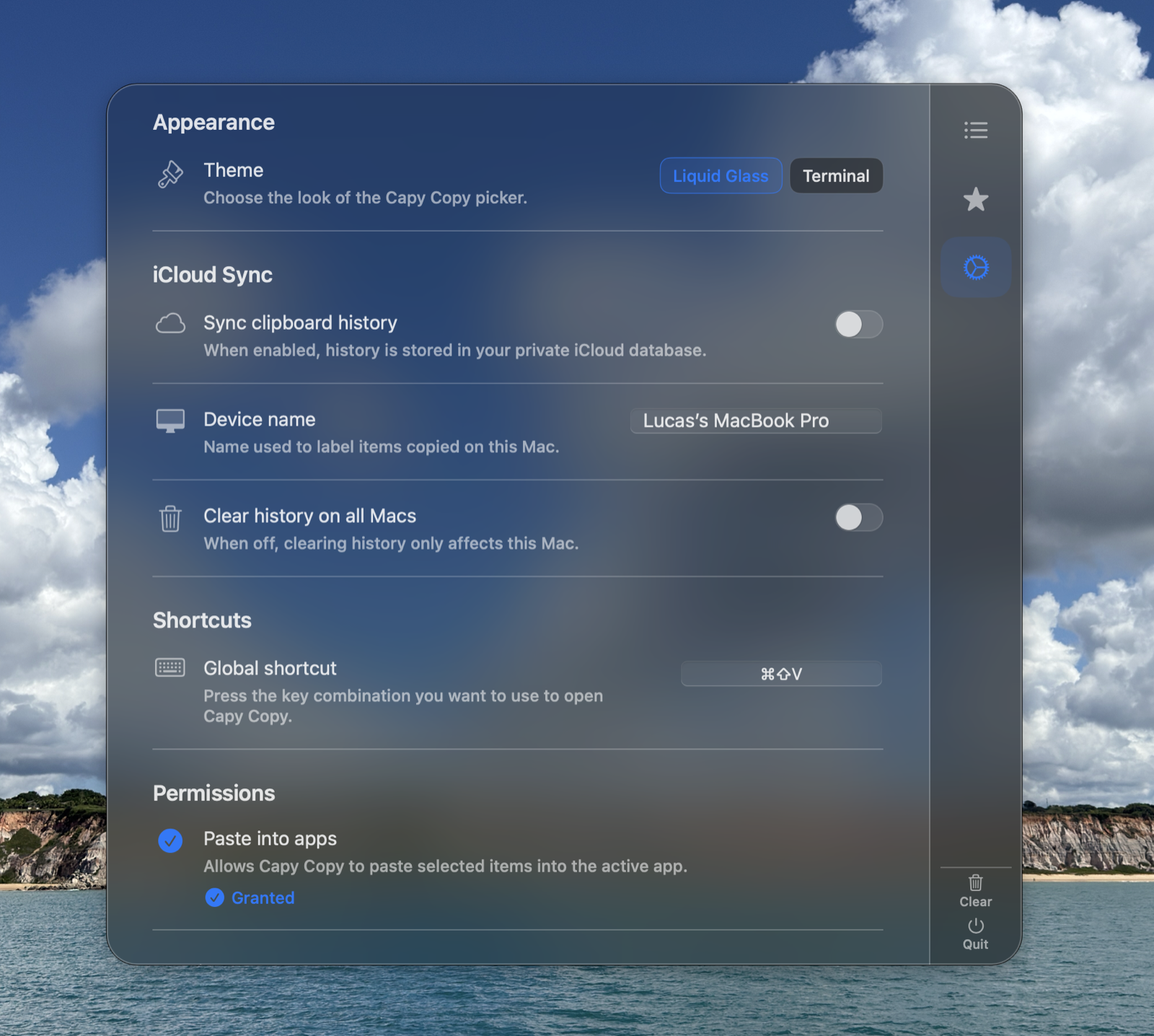 Tela de preferências com Appearance, iCloud Sync, Shortcuts (atalho global ⌘⌥V) e Permissions